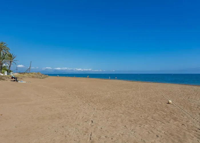 Апартаменты Gorgeous, Sunny With Mountain Views *