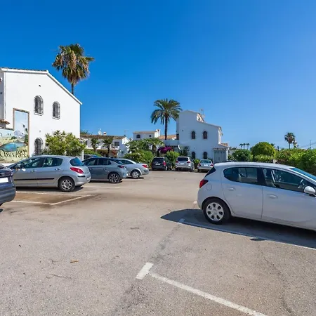 Gorgeous, Sunny With Mountain Views * Dénia