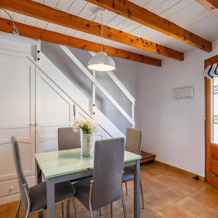 아파트 Gorgeous, Sunny With Mountain Views *